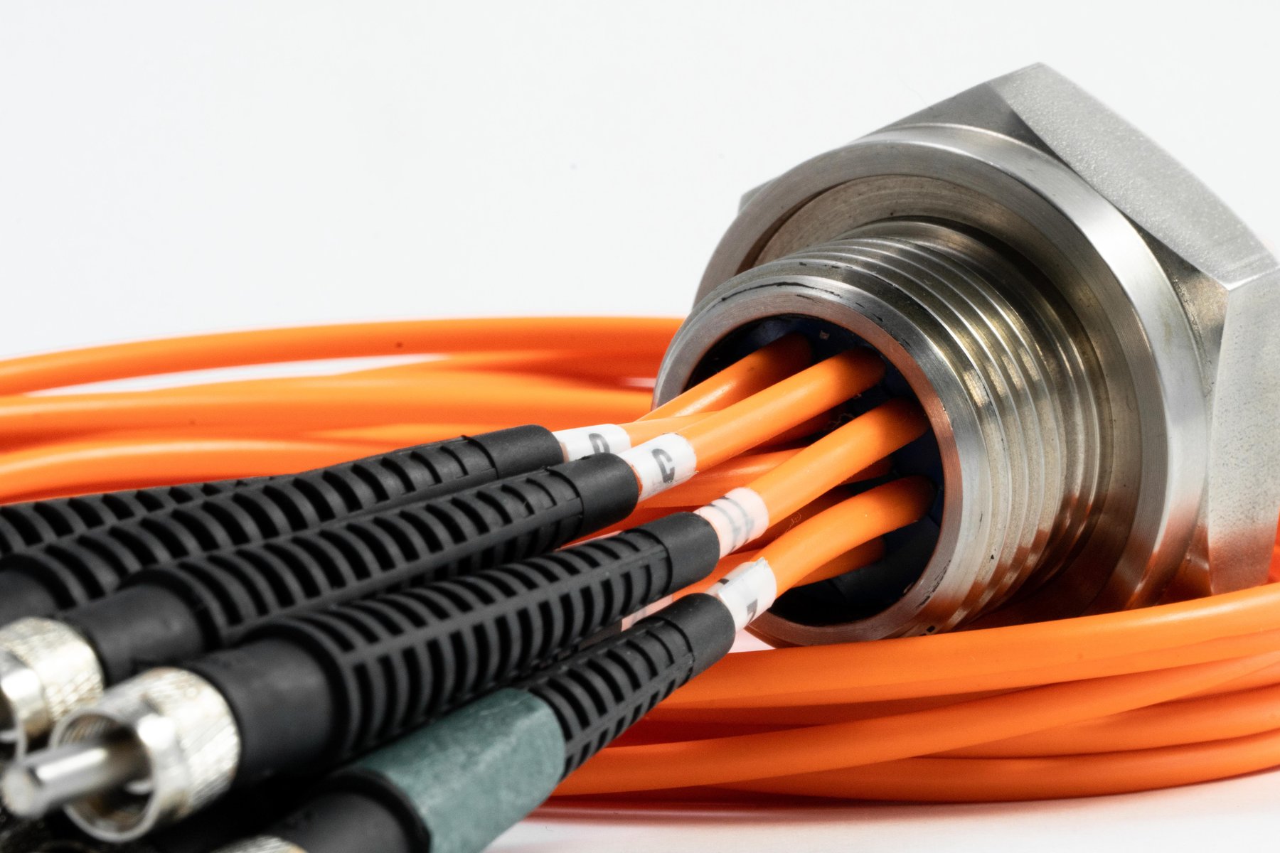 Hermetic Fiber Optic Seal Advantages